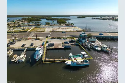 18850 San Carlos Blvd, Fort Myers Beach, FL 33931 - Photo 11