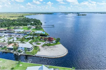 7152 Reymoor Dr, North Fort Myers, FL 33917 - Photo 7