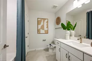 250 Lakeside Breeze Wy, Lehigh Acres, FL 33936 - Photo 13