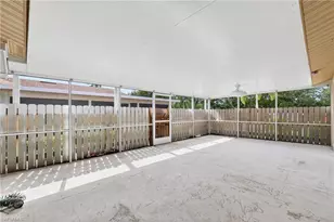 5811 Crystal Lake Ln, North Fort Myers, FL 33917 - Photo 25