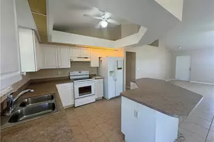 4411 SW 9th Ave, Cape Coral, FL 33914 - Photo 3