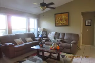 306 SE 2nd St, Cape Coral, FL 33990 - Photo 7