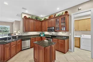 11109 Oxbridge Way, Fort Myers, FL 33913 - Photo 9