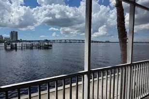 2743 First St, Fort Myers, FL 33916 - Photo 11