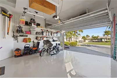 5220 SW 8th Pl, Cape Coral, FL 33914 - Photo 41