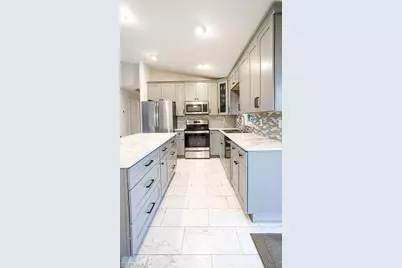 1931 NE 27th Ter, Cape Coral, FL 33909 - Photo 5