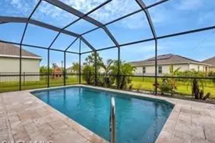 2739 Merida Ln, Cape Coral, FL 33909 - Photo 3