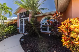 212 SE 30th Terrace, Cape Coral, FL 33904 - Photo 3