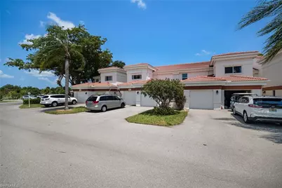 13290 Medinah Cir W #5, Fort Myers, FL 33907 - Photo 1