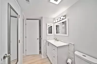 16881 Davis Rd #721, Fort Myers, FL 33908 - Photo 13