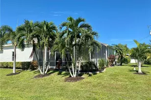 4009 SW 27th Ave, Cape Coral, FL 33914 - Photo 5