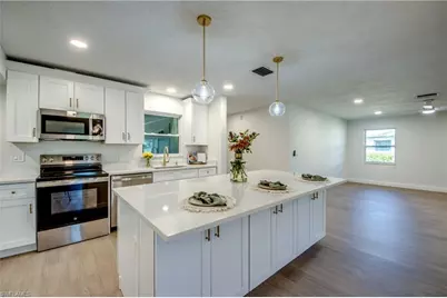 1519 Whiskey Creek Dr, Fort Myers, FL 33919 - Photo 3