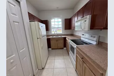 3969 Sunset Rd, Lehigh Acres, FL 33971 - Photo 13