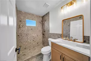 2200 NE 9th Ave, Cape Coral, FL 33909 - Photo 19