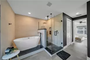 2200 NE 9th Ave, Cape Coral, FL 33909 - Photo 15