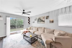 8093 Country Rd, Fort Myers, FL 33919 - Photo 7