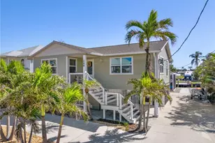 140 Curlew St, Fort Myers Beach, FL 33931 - Photo 11
