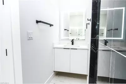 903 NE 23rd St, Cape Coral, FL 33909 - Photo 29