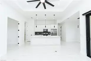 903 NE 23rd St, Cape Coral, FL 33909 - Photo 1