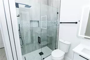 903 NE 23rd St, Cape Coral, FL 33909 - Photo 11