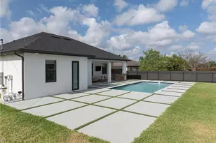 833 SW 16th Terrace, Cape Coral, FL 33991 - Photo 37