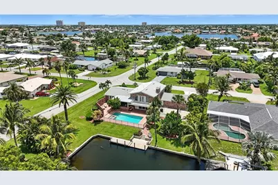 5219 SW 2nd Pl, Cape Coral, FL 33914 - Photo 47