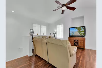 1812 Concordia Lake Cir #1905, Cape Coral, FL 33909 - Photo 9