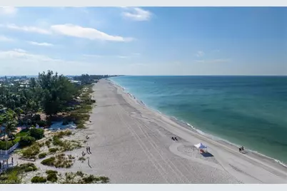 5200 Gulf Dr #604, Holmes Beach, FL 34217 - Photo 15