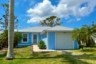 3775 Papaya St, Saint James City, FL 33956 - Photo 5