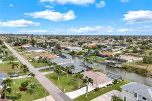 1925 SW 17th Pl, Cape Coral, FL 33991 - Photo 27