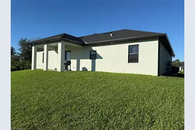 1023 Bank Ave S, Lehigh Acres, FL 33974 - Photo 29