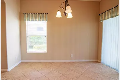 2390 Verdmont Ct, Cape Coral, FL 33991 - Photo 9