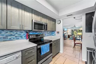 4543 SE 6th Pl, Cape Coral, FL 33904 - Photo 9