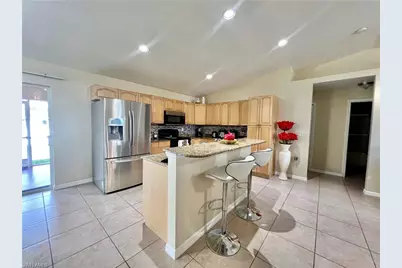 2916 51st St SW, Lehigh Acres, FL 33976 - Photo 7