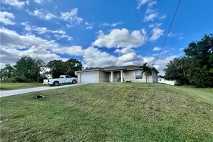 2916 51st St SW, Lehigh Acres, FL 33976 - Photo 3