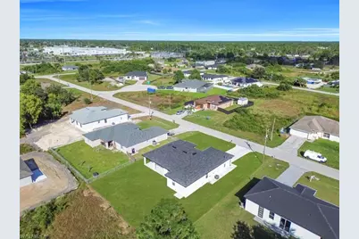 720 Castlestone Ave S, Lehigh Acres, FL 33974 - Photo 33
