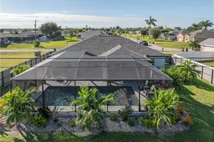 539 NW 13th St, Cape Coral, FL 33993 - Photo 13