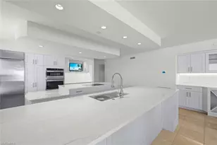 3127 W Gulf Dr, Sanibel, FL 33957 - Photo 9