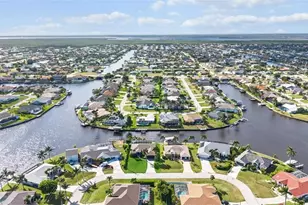 4010 SW 22nd Pl, Cape Coral, FL 33914 - Photo 39