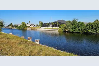 2627 SW 21st Ave, Cape Coral, FL 33914 - Photo 3