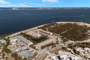 200 Periwinkle Way, Sanibel, FL 33957 - Photo 31