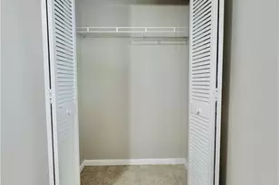 706 SE 13th Ct, Cape Coral, FL 33990 - Photo 25