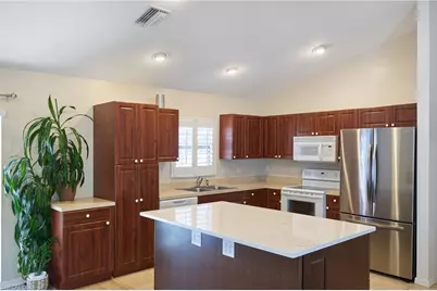 1082 Ridgeway Dr, North Fort Myers, FL 33903 - Photo 15