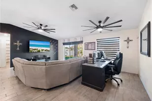 2737 NE 2nd Pl, Cape Coral, FL 33909 - Photo 13