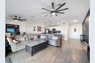 2737 NE 2nd Pl, Cape Coral, FL 33909 - Photo 7