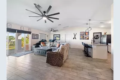 2737 NE 2nd Pl, Cape Coral, FL 33909 - Photo 3