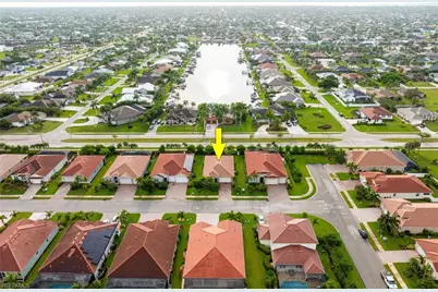 2899 Sunset Pointe Cir, Cape Coral, FL 33914 - Photo 39