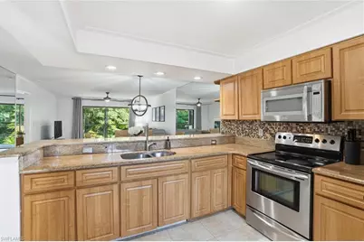 126 Pinebrook Dr, Fort Myers, FL 33907 - Photo 3