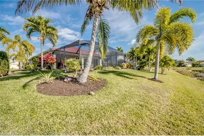 2412 Ashbury Cir, Cape Coral, FL 33991 - Photo 47