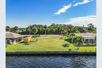 2193 River Rd, Fort Myers, FL 33905 - Photo 11